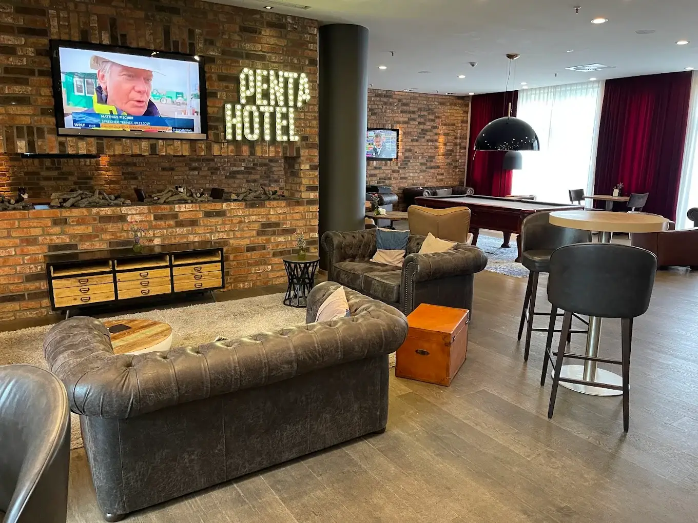 Pentahotel Leipzig Zimmer – 6 Gehminuten zur LANUWA Klinik Pentahotel Leipzig Zimmer